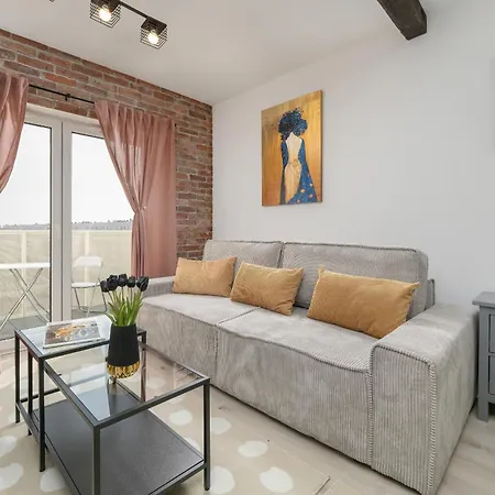 Modern Wróblewskiego With Balcony&free Parking By Renters Łódź