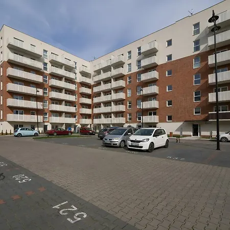 Modern Wróblewskiego With Balcony&free Parking By Renters * Łódź