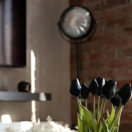 Modern Wróblewskiego With Balcony&free Parking By Renters Apartament