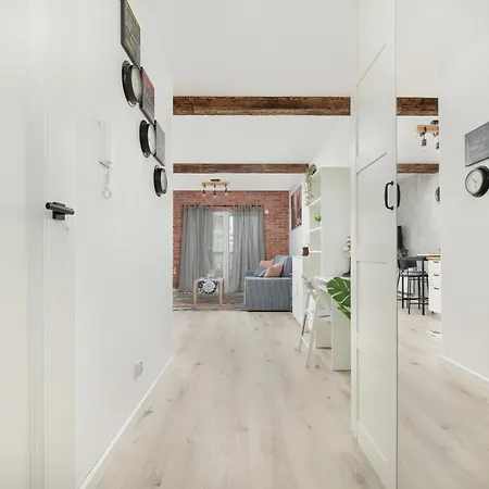 Апартаменты Modern Wroblewskiego With Balcony And Free Parking By Renters Лодзь