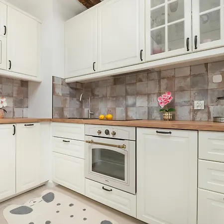 Modern Wroblewskiego With Balcony And Free Parking By Renters