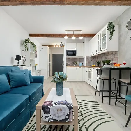 Modern Wroblewskiego With Balcony And Free Parking By Renters