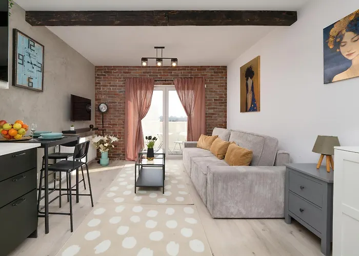 Modern Wroblewskiego With Balcony And Free Parking By Renters Lägenhet *