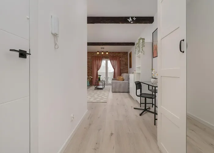 Apartman Modern Wroblewskiego With Balcony And Free Parking By Renters Łódź