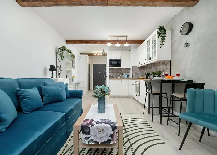 Modern Wroblewskiego With Balcony And Free Parking By Renters