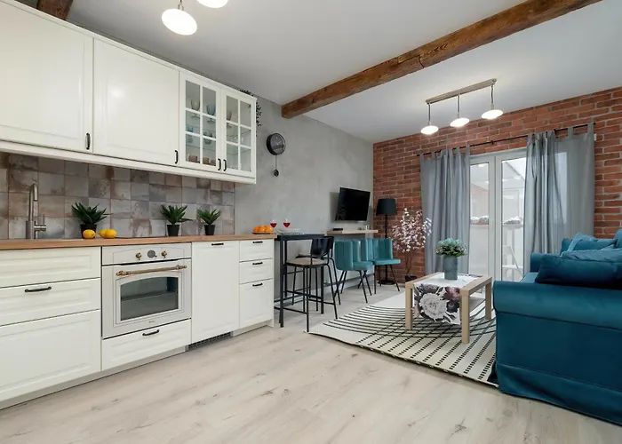 Modern Wroblewskiego With Balcony And Free Parking By Renters 罗兹